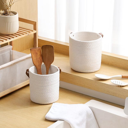 2 pack small Rope Hanging Baskets for sunglasses, Wall Storage Basket for Home Bedroom kitchen,Round Woven Basket Wall Decor for Plant Home Decor
